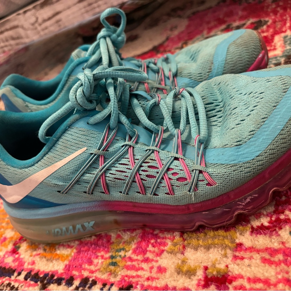 Used condition Nike air max